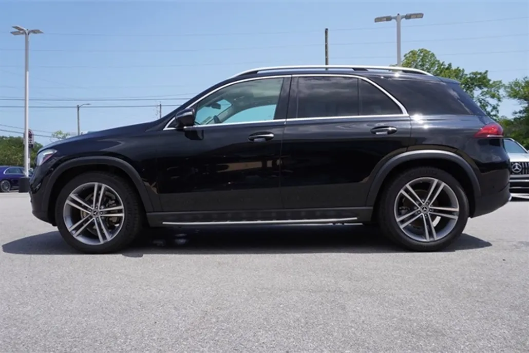2022 Mercedes Benz GLE 350 4MATIC photo 1