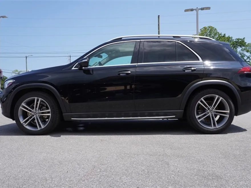 2022 Mercedes Benz GLE 350 4MATIC photo 1
