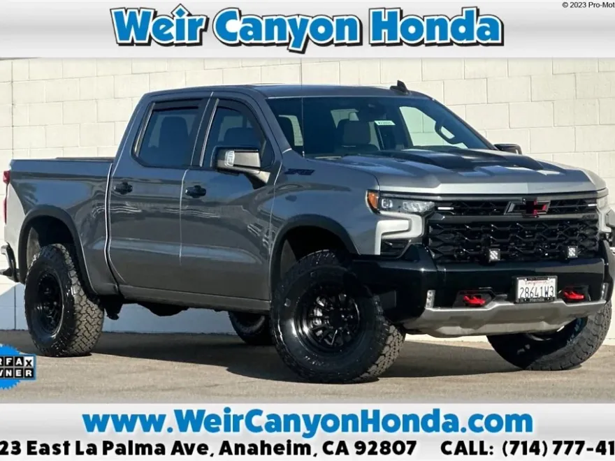 2024 Chevrolet Silverado ZR2 photo 1