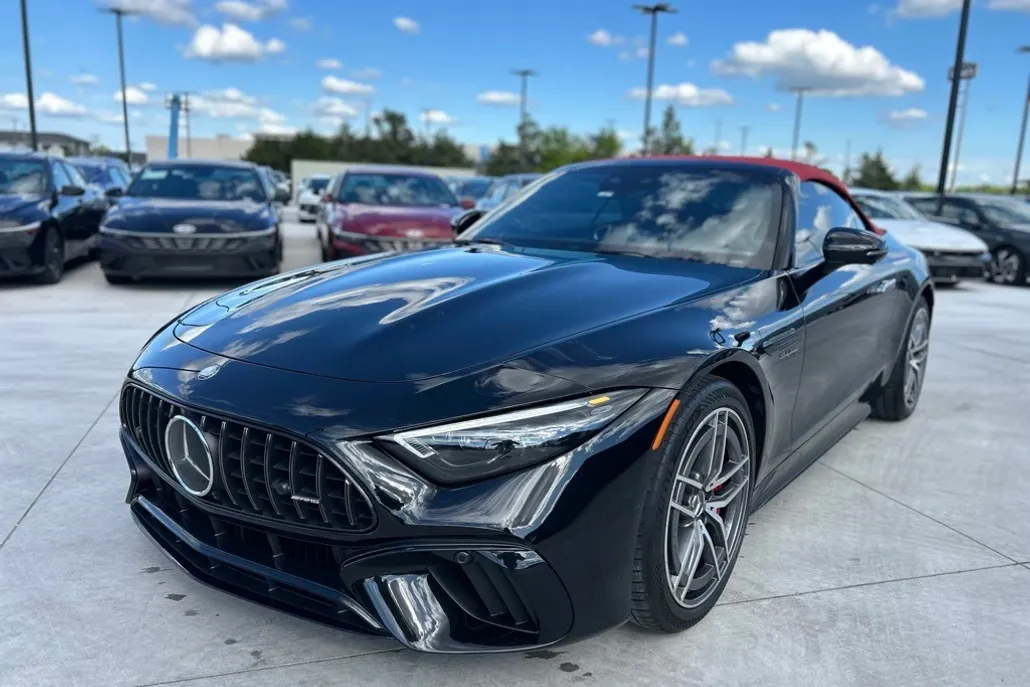 2024 Mercedes Benz SL 55 AMG photo 1
