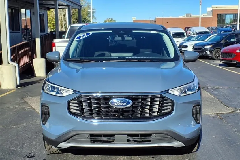2023 Ford Escape Active photo 1