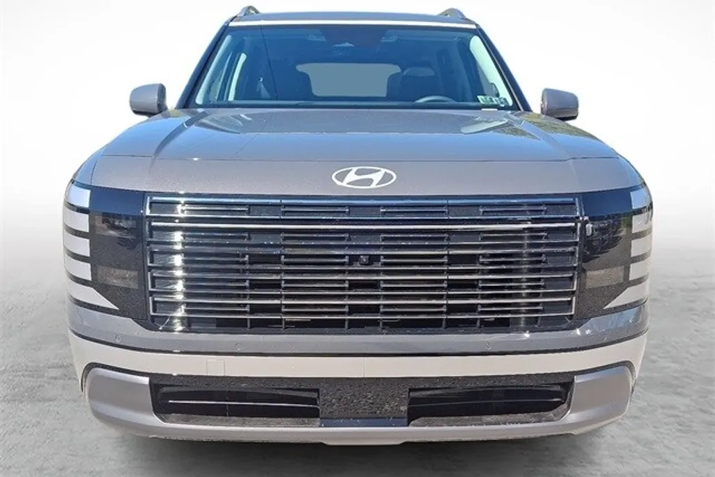 2026 Hyundai Palisade Limited photo 1