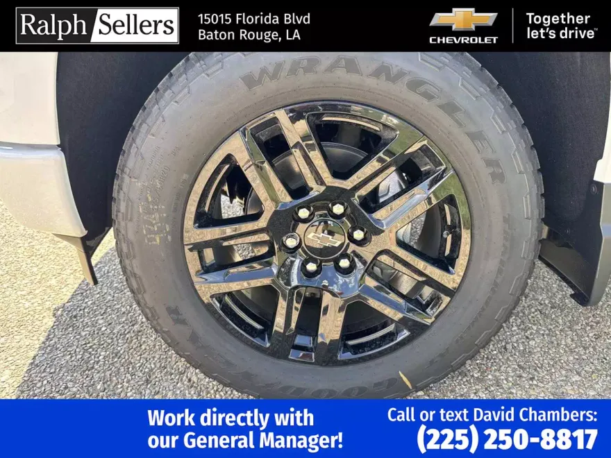 2026 Chevrolet Silverado 1500 RST photo 1