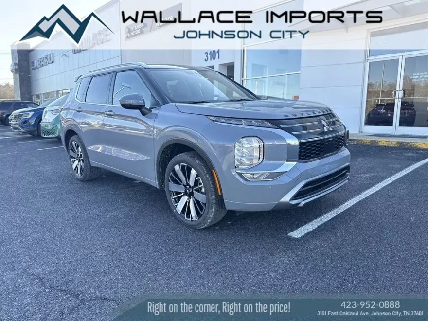 2025 Mitsubishi Outlander SEL photo 1