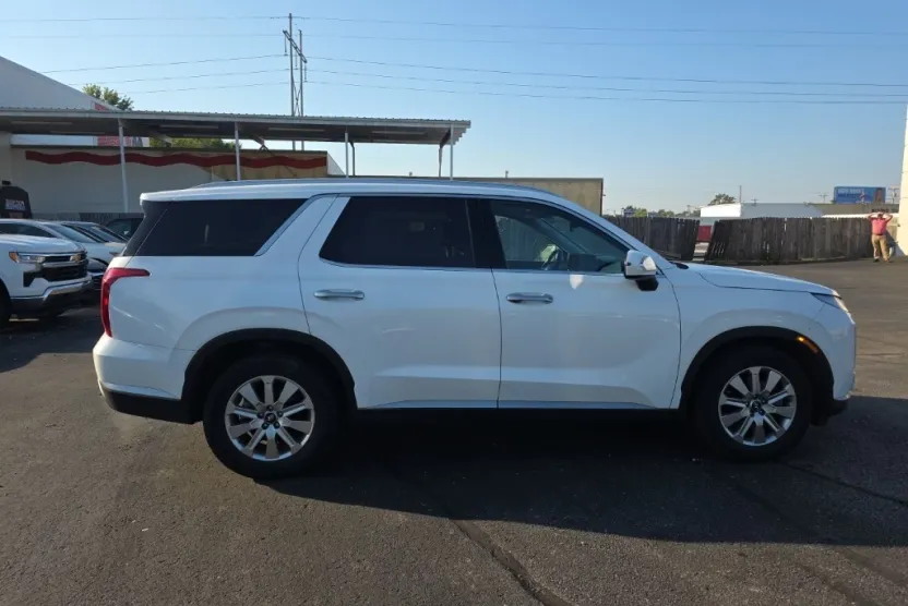 2024 Hyundai Palisade SEL photo 1