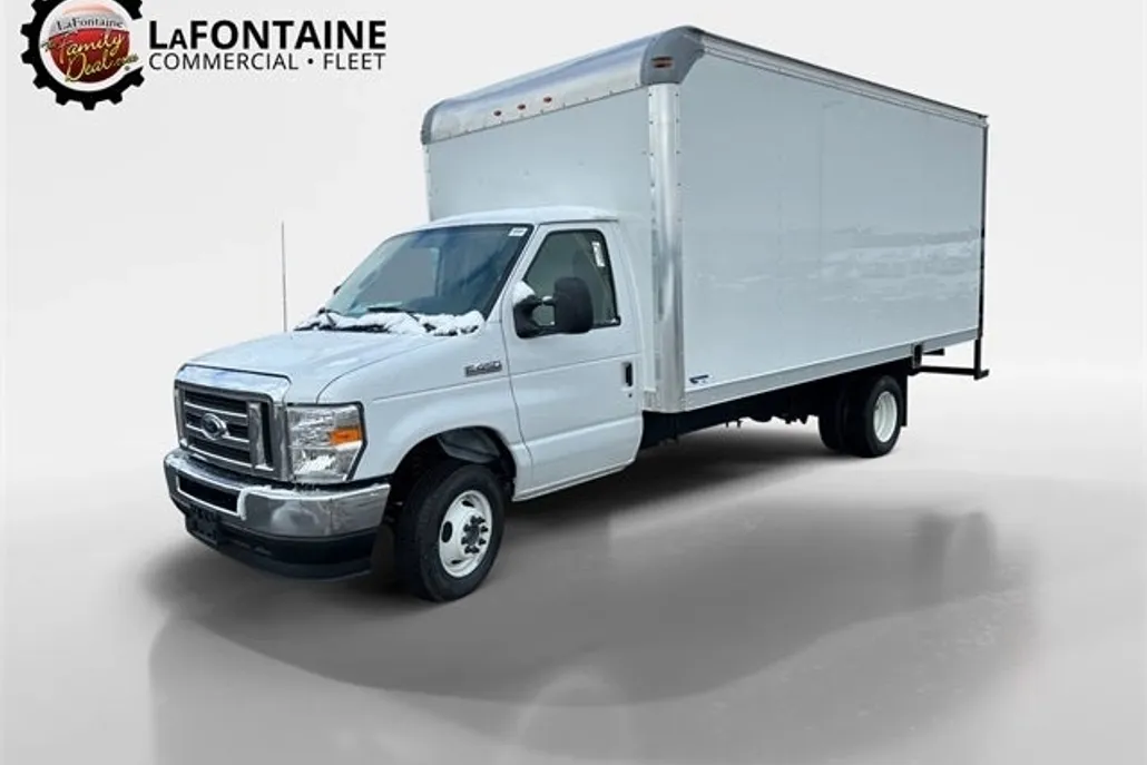 2025 Ford E-450 photo 1