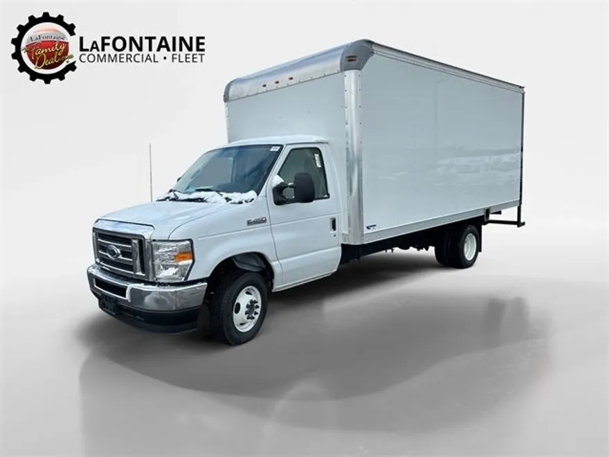 2025 Ford E-450 photo 1