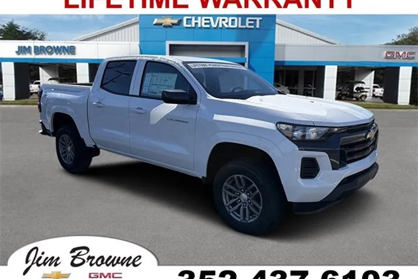 2026 Chevrolet Colorado LT photo 1