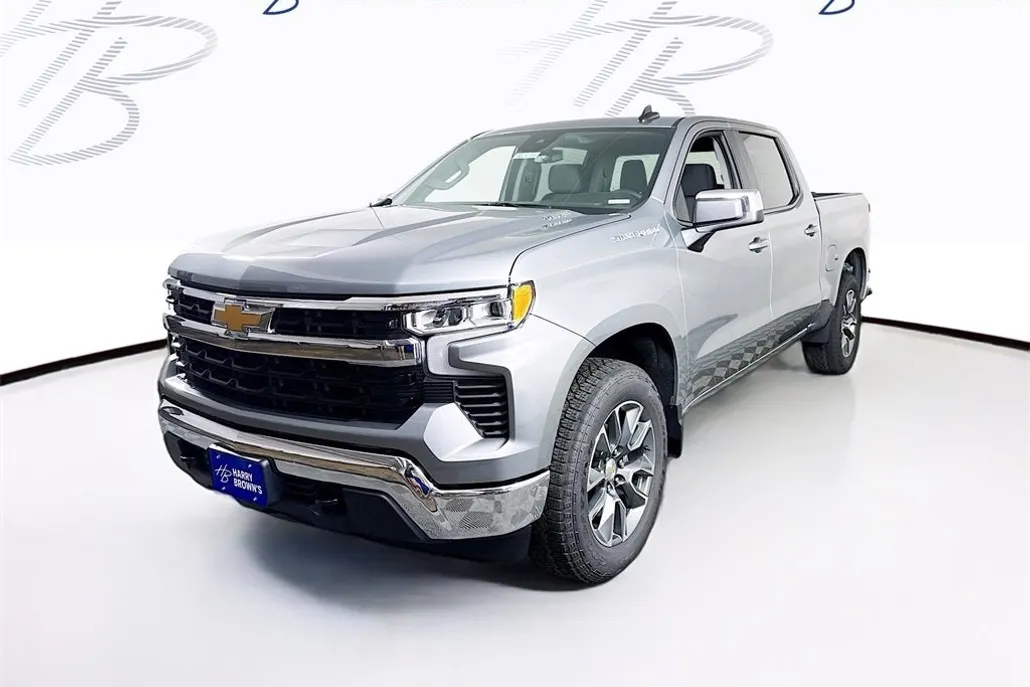 2026 Chevrolet Silverado 1500 LT photo 1