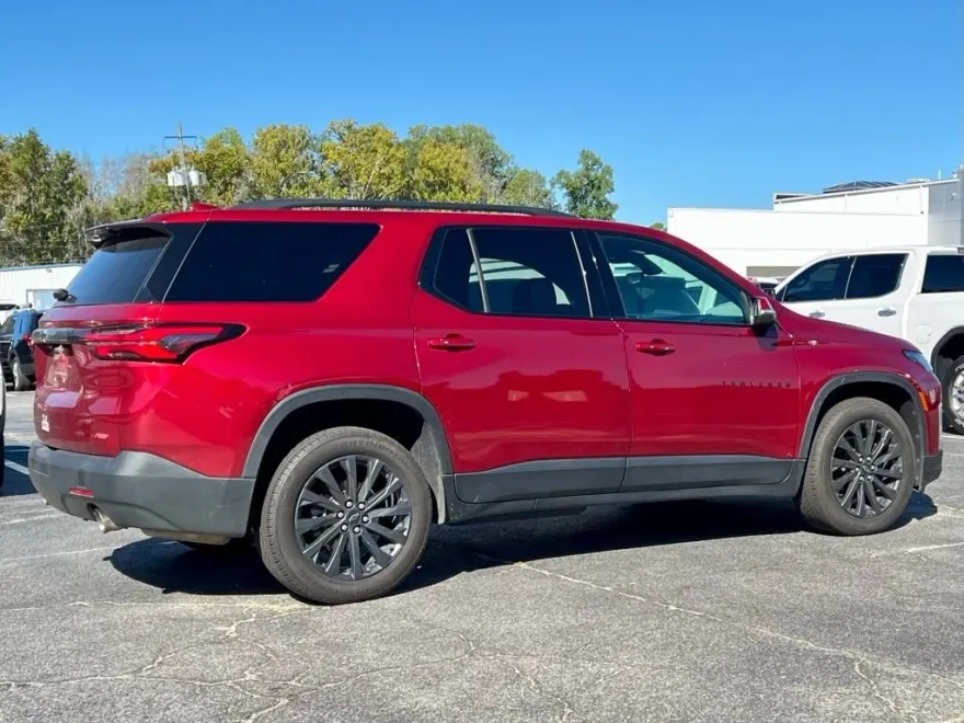 2024 Chevrolet Traverse RS photo 1