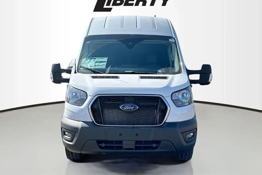 2025 Ford Transit photo 1