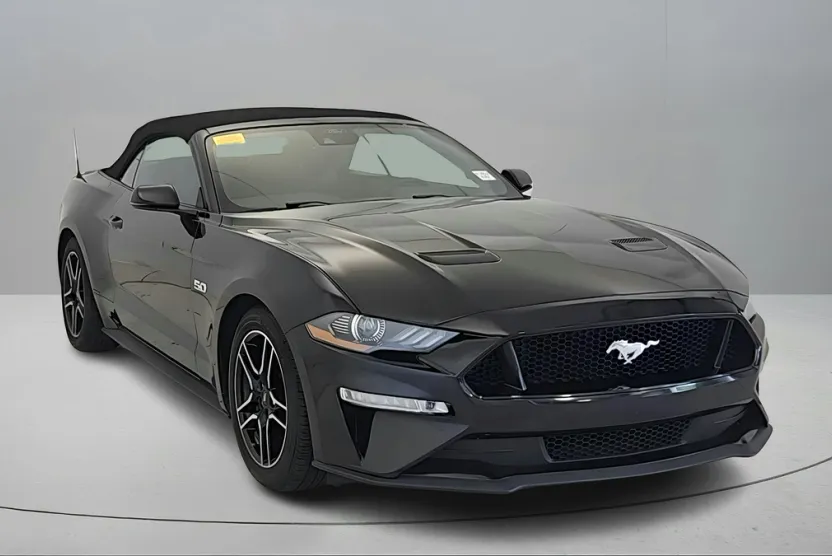 2022 Ford Mustang GT Premium photo 1