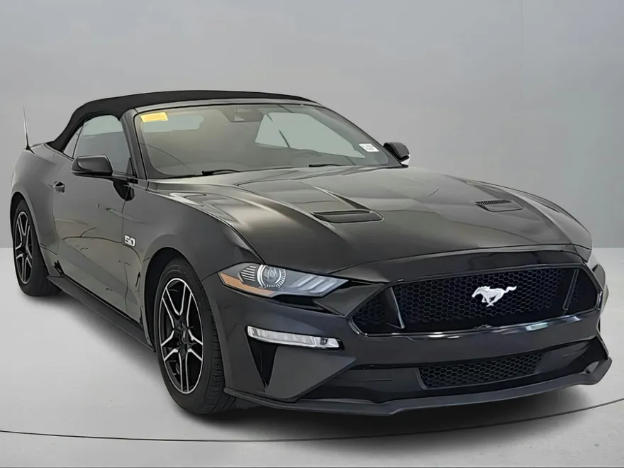 2022 Ford Mustang GT Premium photo 1