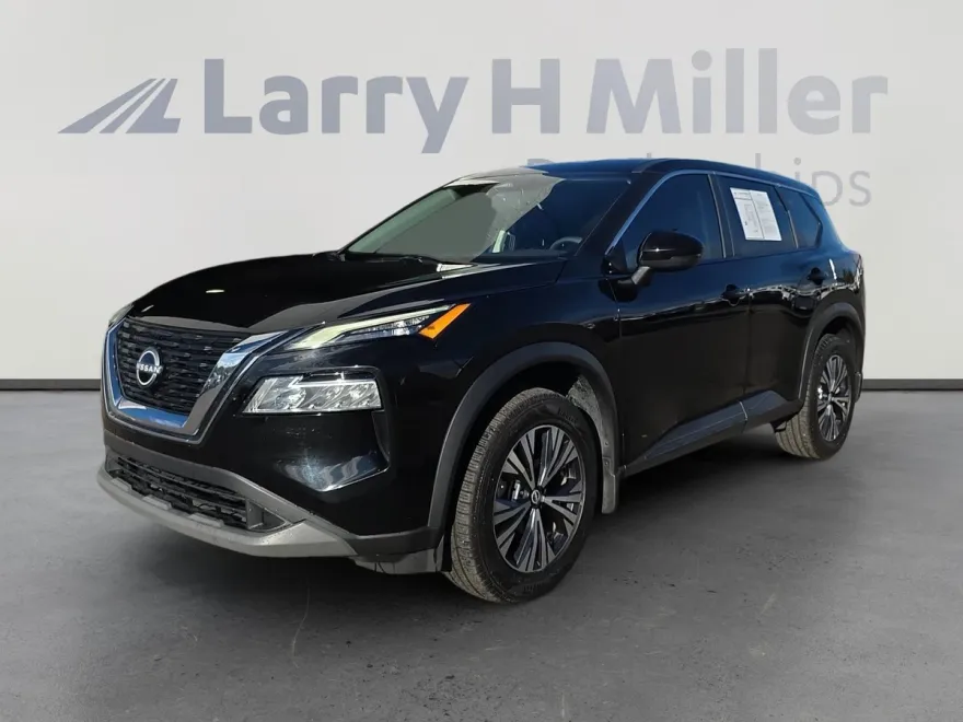 2022 Nissan Rogue SV photo 1