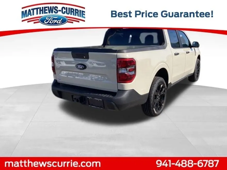2025 Ford Maverick XLT photo 1
