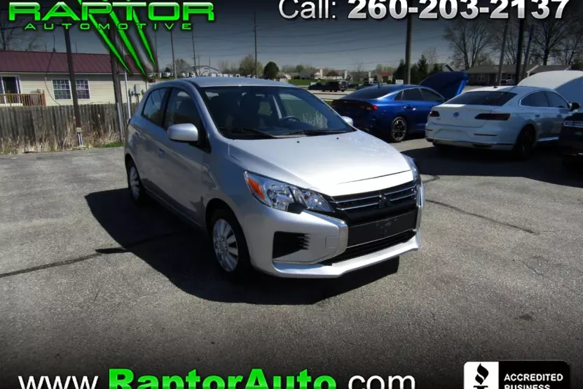 2021 Mitsubishi Mirage ES photo 1