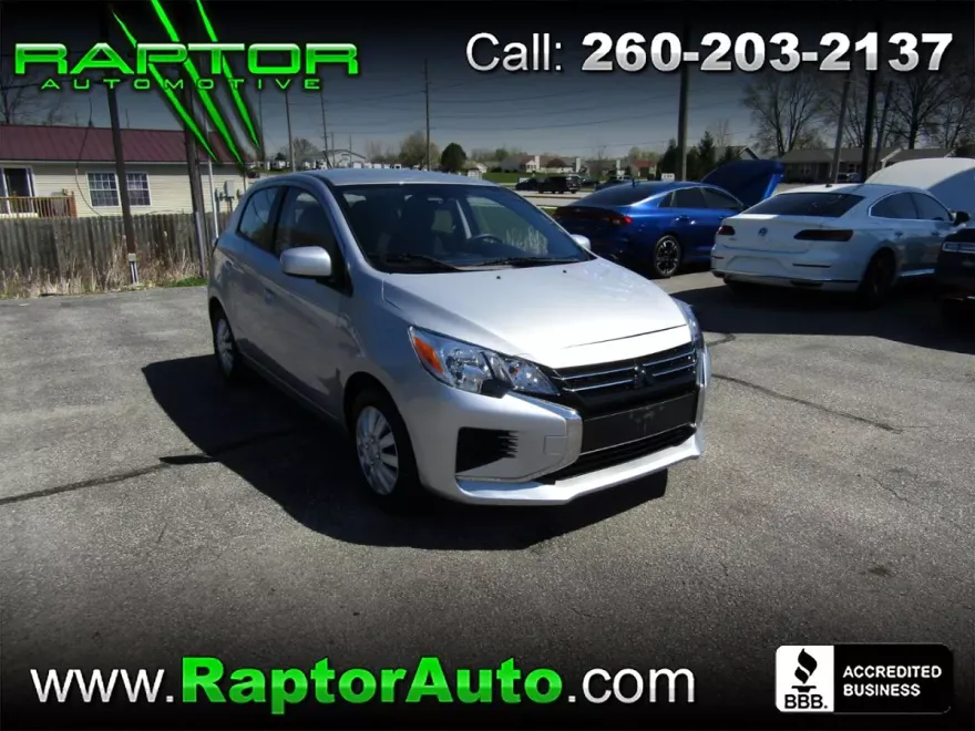 2021 Mitsubishi Mirage ES photo 1