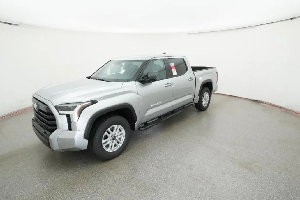 2026 Toyota Tundra SR5 photo 1