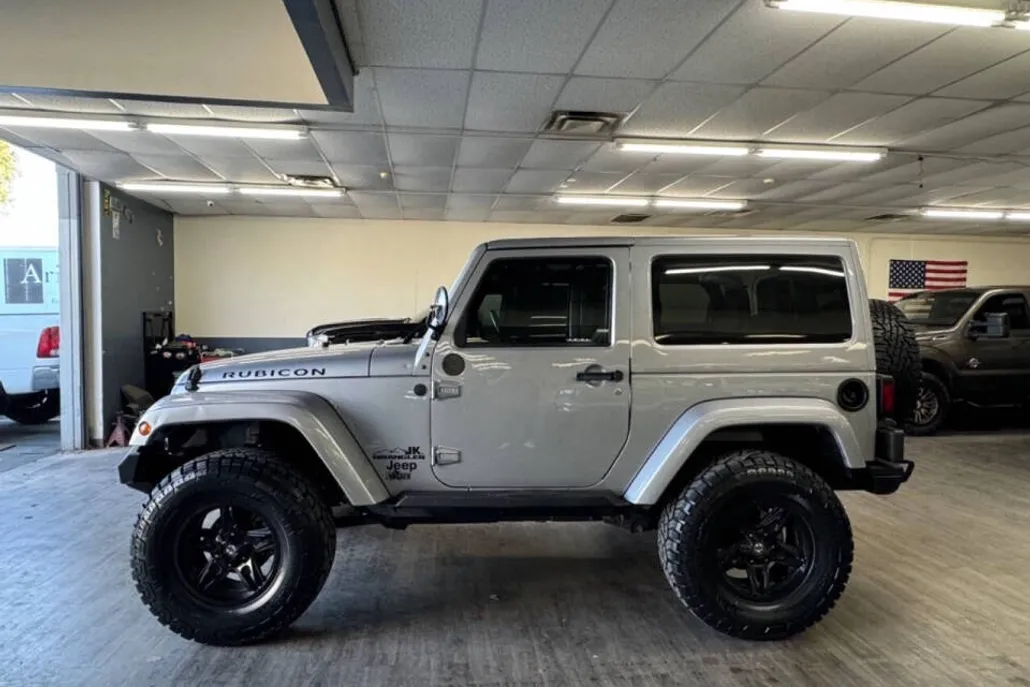 2017 Jeep Wrangler Rubicon photo 1