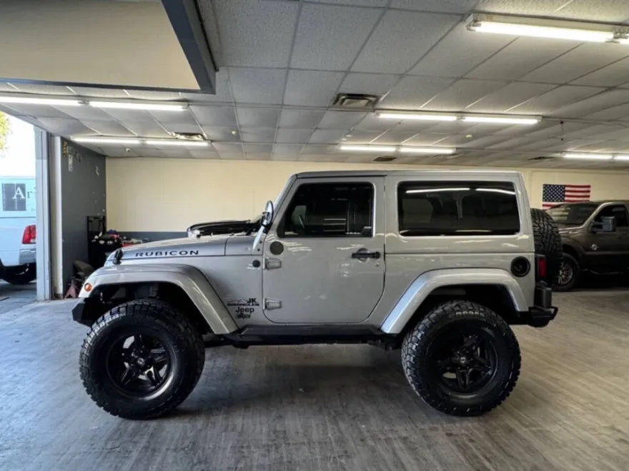 2017 Jeep Wrangler Rubicon photo 1