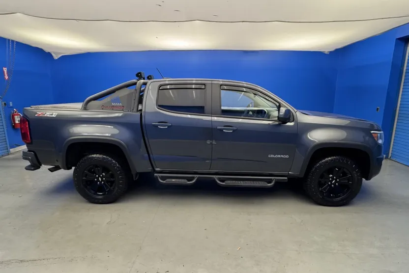 2016 Chevrolet Colorado Z71 photo 1