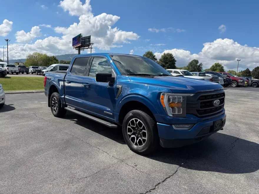 2022 Ford F-150 XLT photo 1