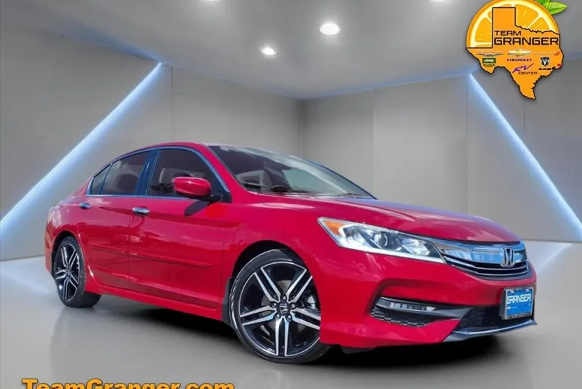 2017 Honda Accord Sport photo 1