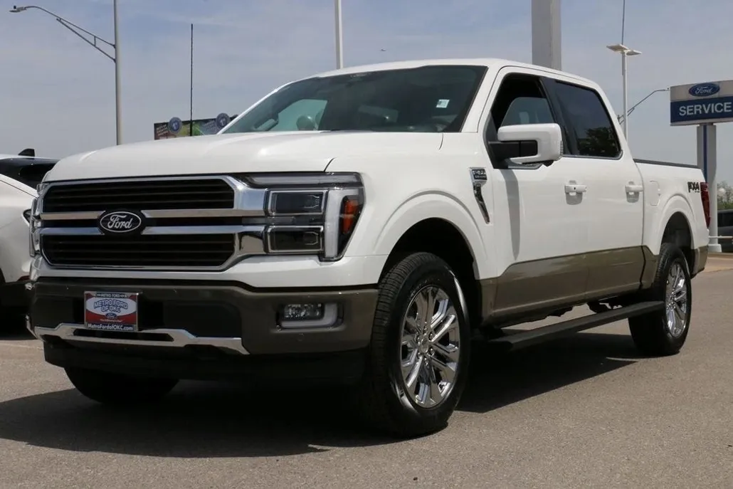 2025 Ford F-150 King Ranch photo 1