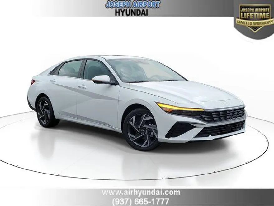 2025 Hyundai Elantra Hybrid Limited photo 1