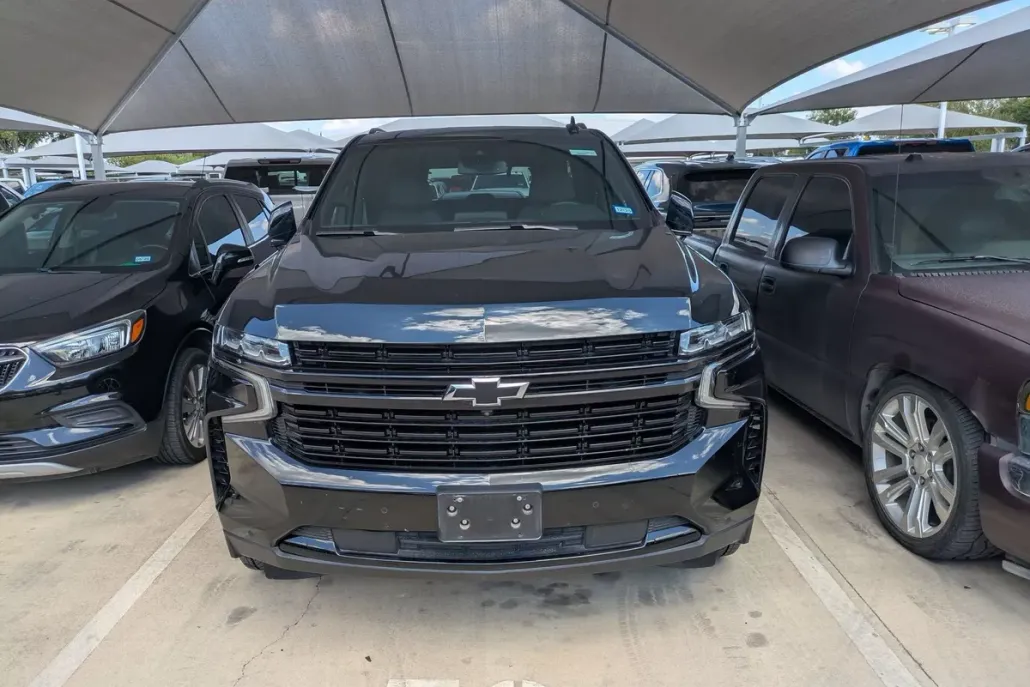 2023 Chevrolet Tahoe RST photo 1