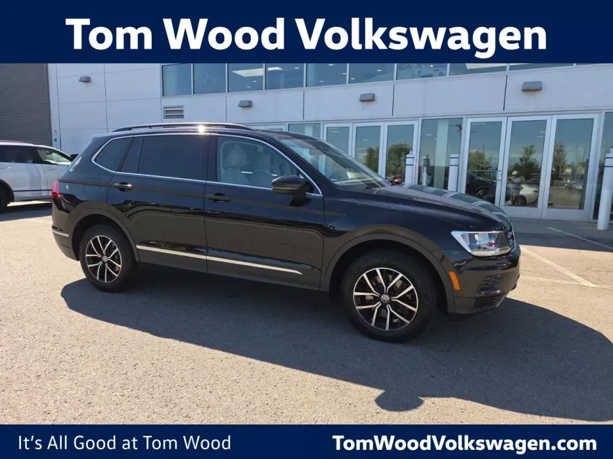 2021 Volkswagen Tiguan SE photo 1