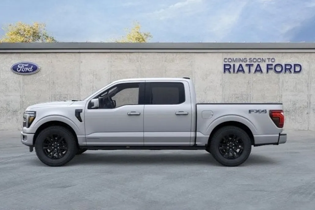 2025 Ford F-150 Platinum photo 1