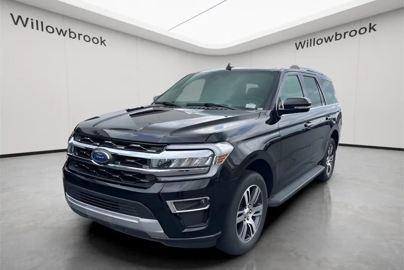 2024 Ford Expedition Limited photo 1