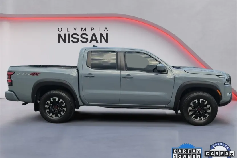 2023 Nissan Frontier PRO-4X photo 1