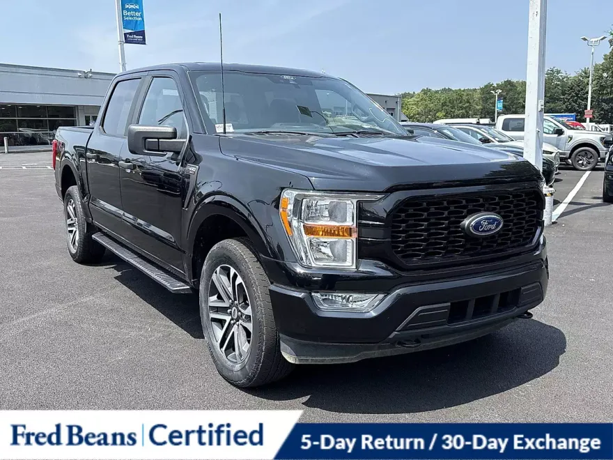 2022 Ford F-150 XL photo 1
