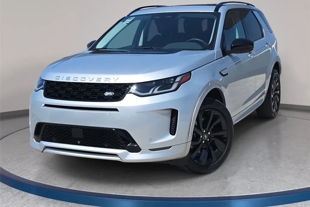 2024 Land Rover Discovery Sport S photo 1