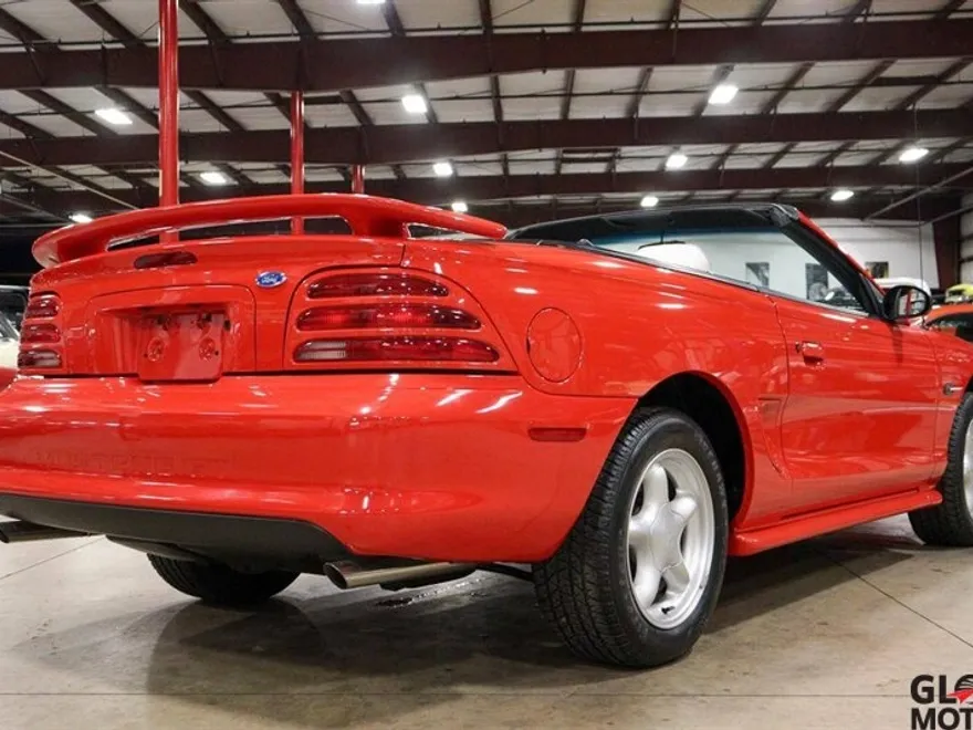 1994 Ford Mustang GT Convertible photo 13