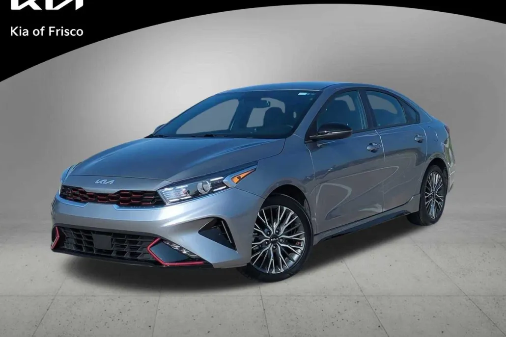 2024 Kia Forte GT-Line photo 1