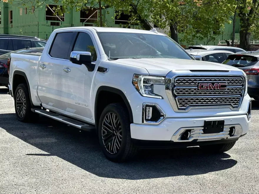 2022 Gmc Sierra 1500 Limited Denali photo 1