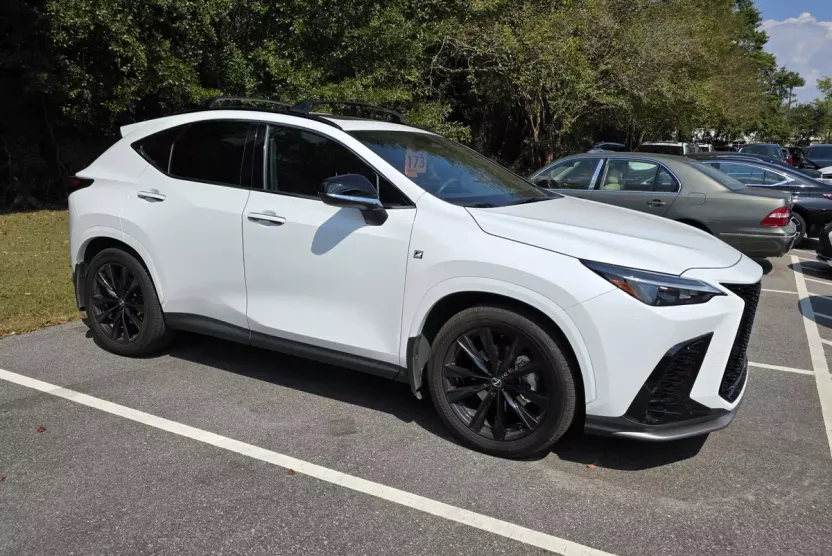 2024 Lexus NX 350 F SPORT Handling photo 1