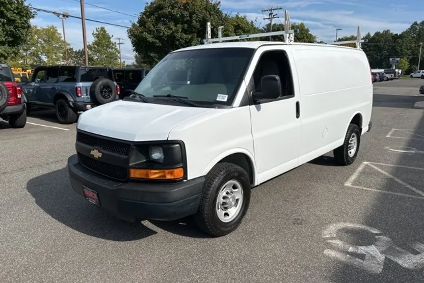 2016 Chevrolet Express 2500 Work Van photo 1