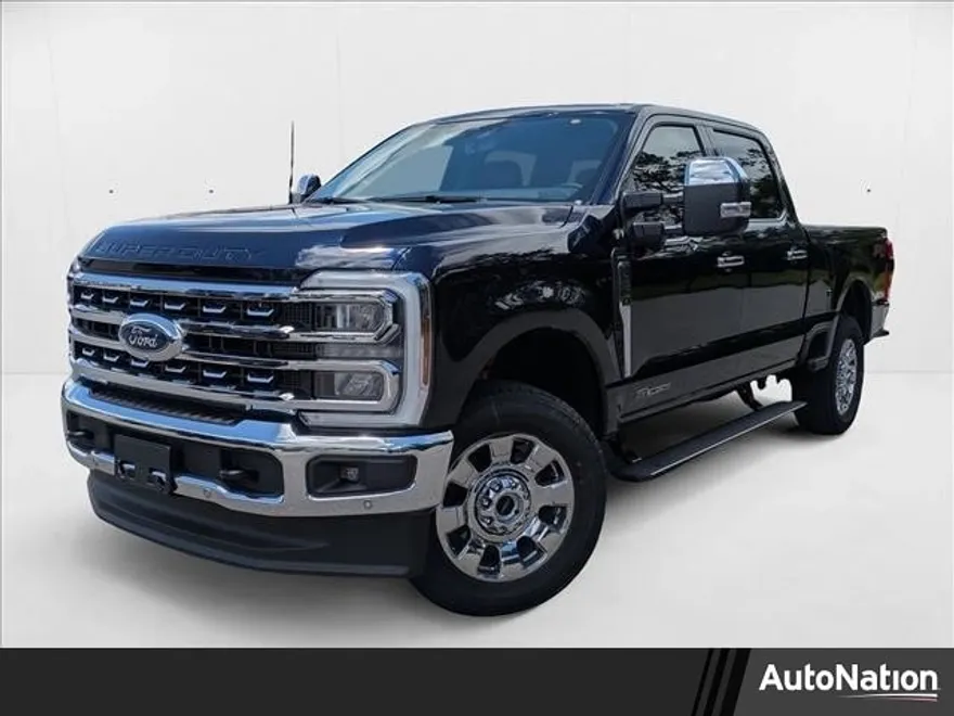 2025 Ford F-250 Lariat photo 1