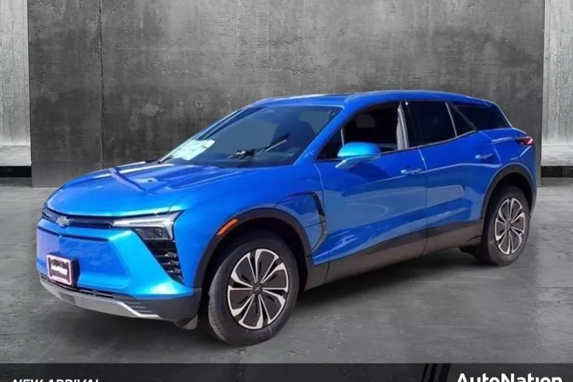2025 Chevrolet Blazer EV photo 1