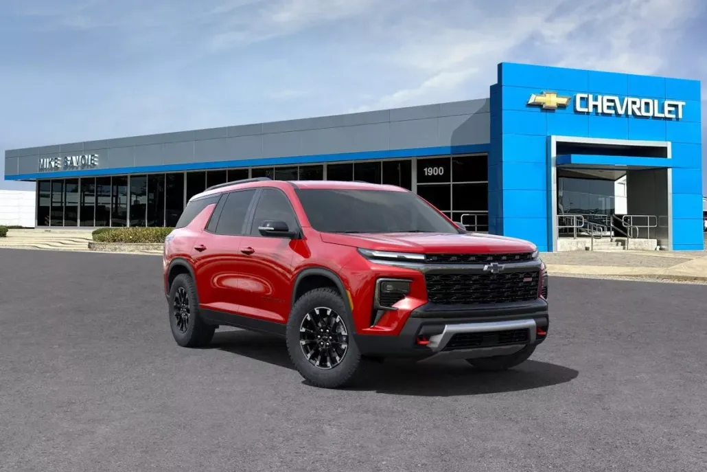 2025 Chevrolet Traverse Z71 photo 1