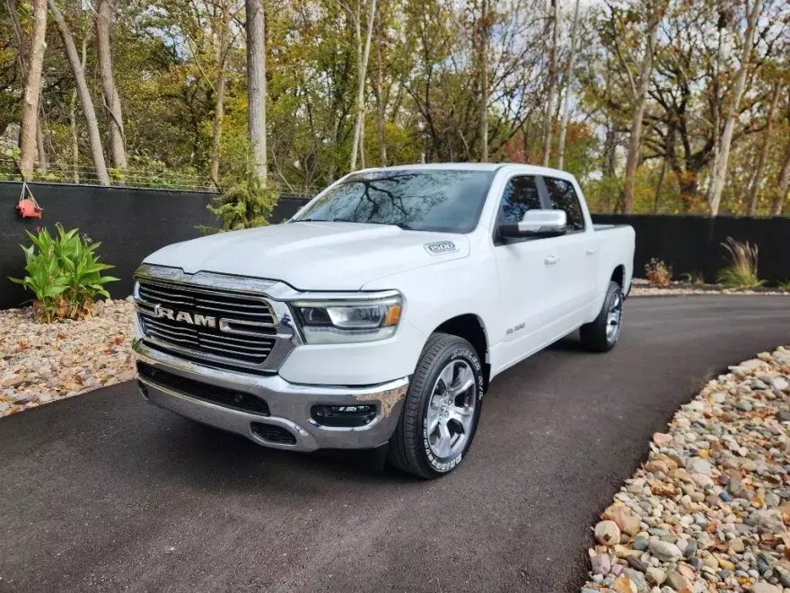 2023 Ram 1500 Laramie photo 1