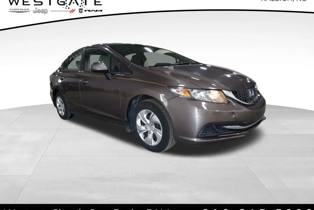 2013 Honda Civic LX photo 1