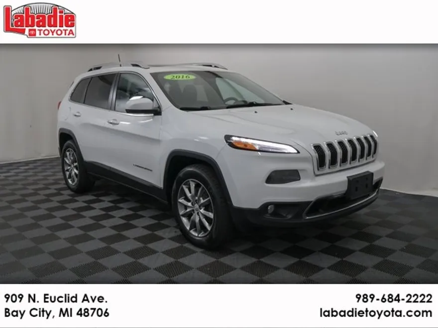 2017 Jeep Cherokee Limited photo 1