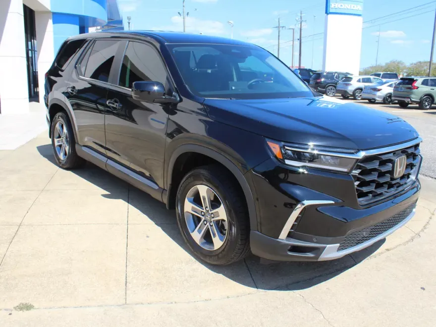 2025 Honda Pilot EX-L photo 1