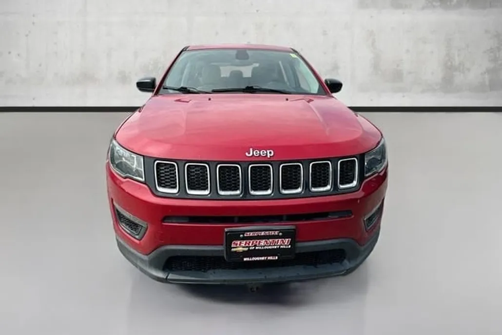 2019 Jeep Compass Sport photo 1