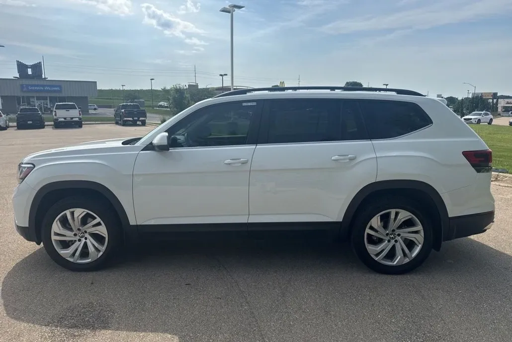 2021 Volkswagen Atlas V6 SE Technology photo 1